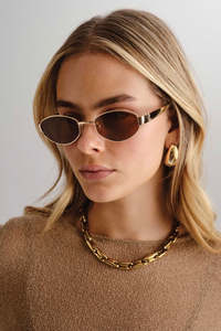 Accessories: The Boston Gold