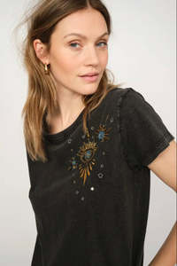 Mos Mosh: Malka O-SS Tee Black