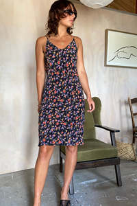 Mira Aotearoa: Diaz Bias Dress Black Beauty