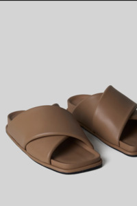 Jvam: Carr Slide Makeup