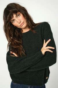 Mos Mosh: Mape O-Neck Knit Scarab