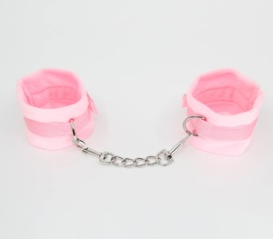 Hand Cuffs: Berlin Baby Soft Handcuffs