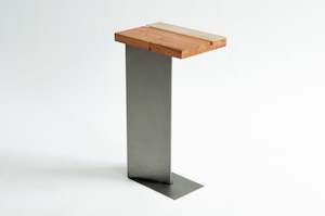 Tables: Estrade Table