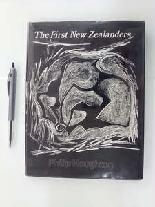 Maori Books: The First New Zealanders by Philip Houghton