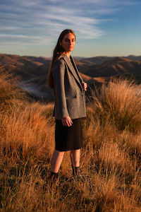 Frontpage: LIMITED EDITION Herringbone Holland Wool Blazer