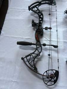 Bowtech Compound Bow package