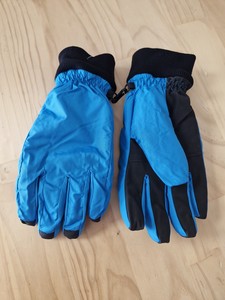 Gloves –  Auckland Climbing Gym