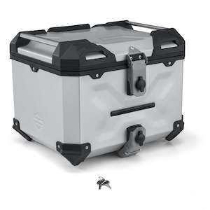 H D Bags And Luggage: 53000814 Harley Aluminum Top Case 53000814