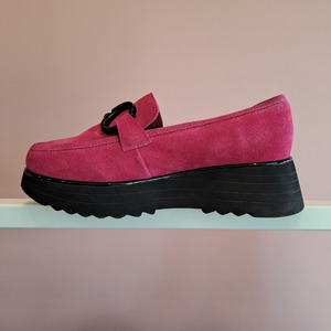 Shoes: Alfie & Evie - Hidden Loafer - Size 38 / 7