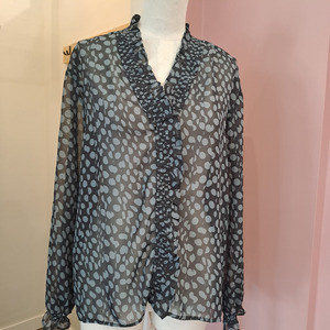 All Clothing: Moochi - Defying Top - Size 8