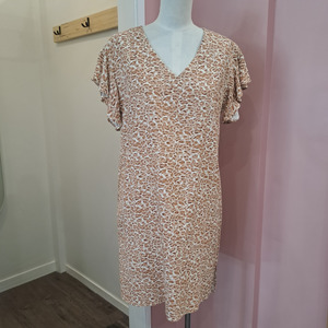 Dresses: Betty Basics - Linen / Viscose Leopard Print Dress - Size 8