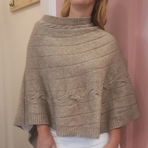 Tops Blousetop Designerblouse Designertshirtswomen: Noble Wilde - Merino & Possum Cable Poncho - One Size