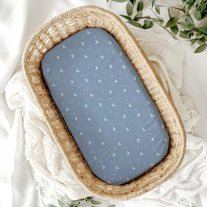Bassinet Sheet & Change Mat Cover | Galaxy Quest