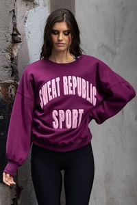 Conquer Sweater Wine