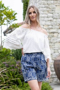 Shorts: Grace Shorts Embroidered Blue