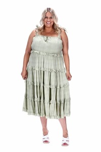 Plus Size Dresses: Mila Midi Dress Green