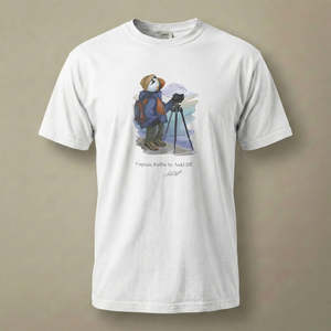 Captain Puffin Landscape Photographer T-shirt