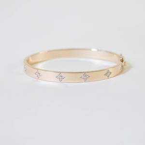 Tennis Bracelet: Clover Bracelet