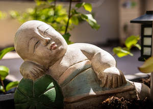 Essential Oil Synergy Blends: Peace Essential Oil Blend