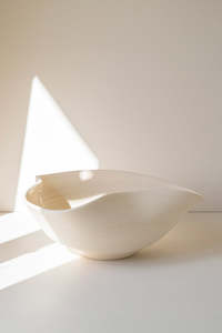 Author Interiors: Sand Dune Rosa Bowl