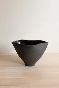 Author Interiors: West Coast Marlowe Vase