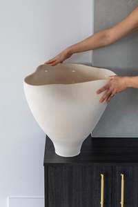 Author Interiors: Grande Marlowe Vase