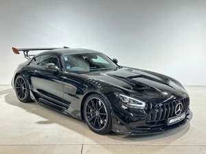 Mercedes-Benz Obsidian Black (197) Automotive Basecoat Kit 8L