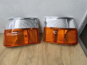 Toyota Hiace Parts: Toyota Hiace Van Corner indicaotor Light Park Lense #26-35 1989-2004