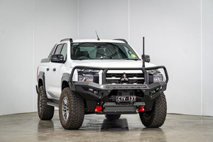 Products: Offroad Animal - Toro Bar - Mitsubishi Triton MV 2024 + APG