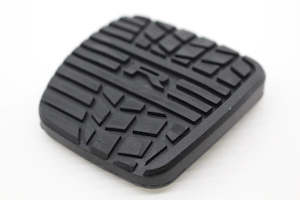Genuine Nissan: GENUINE NISSAN CLUTCH PEDAL PAD BNR32 BCNR33 BNR34 ** NEW **
