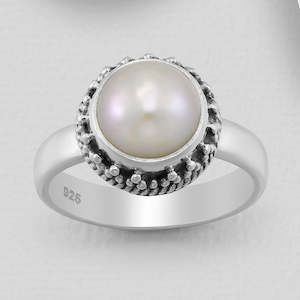 Gemstones: Sterling Silver Oxidized Ring With Fresh Water Pearl