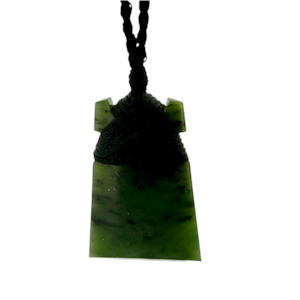 Pounamu Greenstone: Small Pounamu Toki Pendant