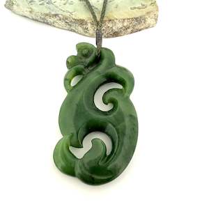 Pounamu Greenstone: Pounamu Mania Pendant