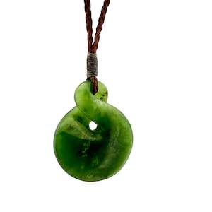 Pounamu Pikorua Twist Pendant