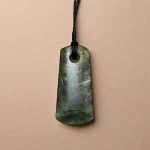Toki Pounamu pendant - 27