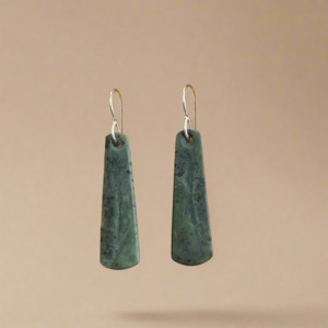 Pounamu Earrings: Whakakai Pounamu (Drop Earrings) - 4