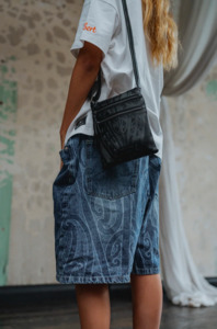 Autumn Peke - L Eyes