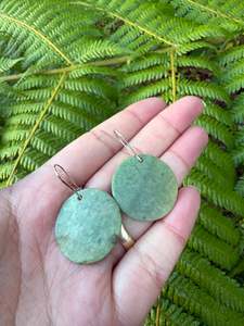 All: Pounamu Disc Earrings 1 - Donna Summers