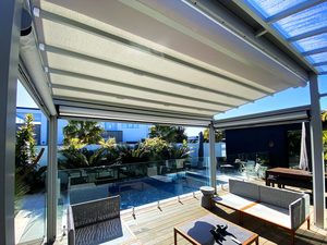 Uncategorised: Retractable Canopy Omega Pergola