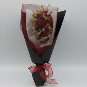 Frontpage: Long Lasting Love - Dried Bouquet