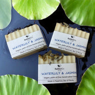 Frontpage: Waterlily & Jasmine inspired handmade soap - fields&co