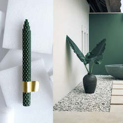 Frontpage: Rolled Beeswax Candle