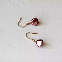 Jewellery: Love Heart Earrings