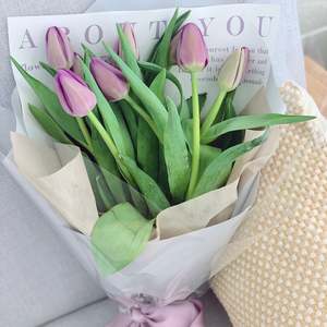All Flowers: Tulip Bouquet - Red