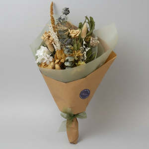 Cream Bouquet