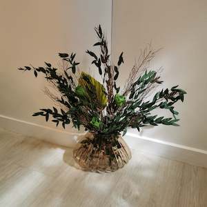 Dried Flower: The Grinch is Bronze Arrangement