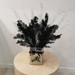 Dried Flower: Quicksilver Arrangement