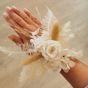 Wrist Corsage in White