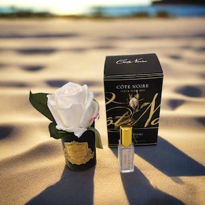 Candles Diffusers Fragrances: Côte Noire Perfumed Natural Touch Rose Bud - Black - Pink Blush - GMRB42