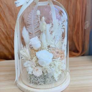 Giftboxes: Glass Domes- Star Rose Garden